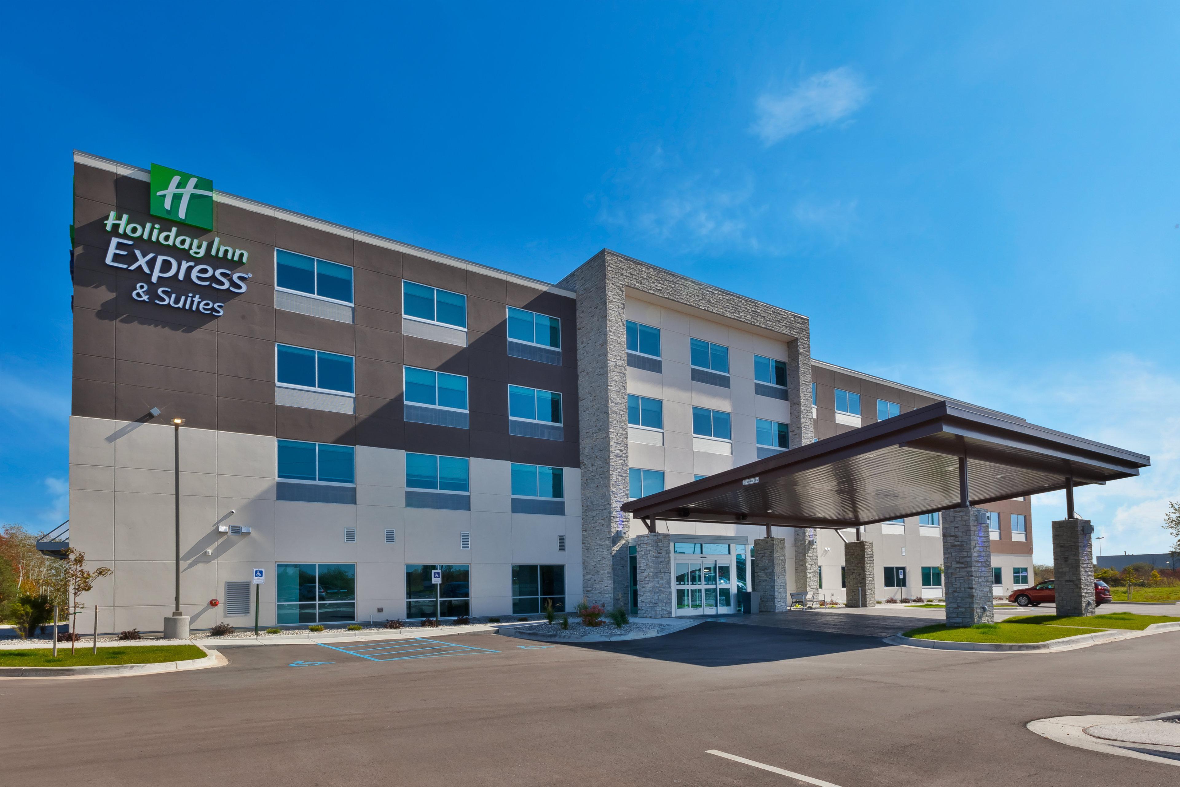 Holiday Inn Express & Suites - Cedar Springs - Grand Rapids N By Ihg Eksteriør bilde